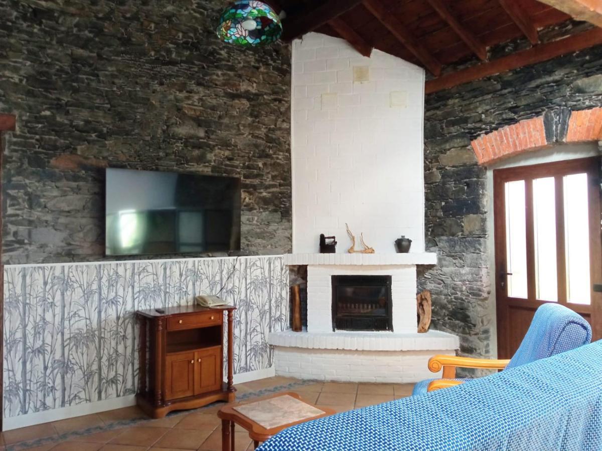 Villa La Argentina Luarca Exteriör bild