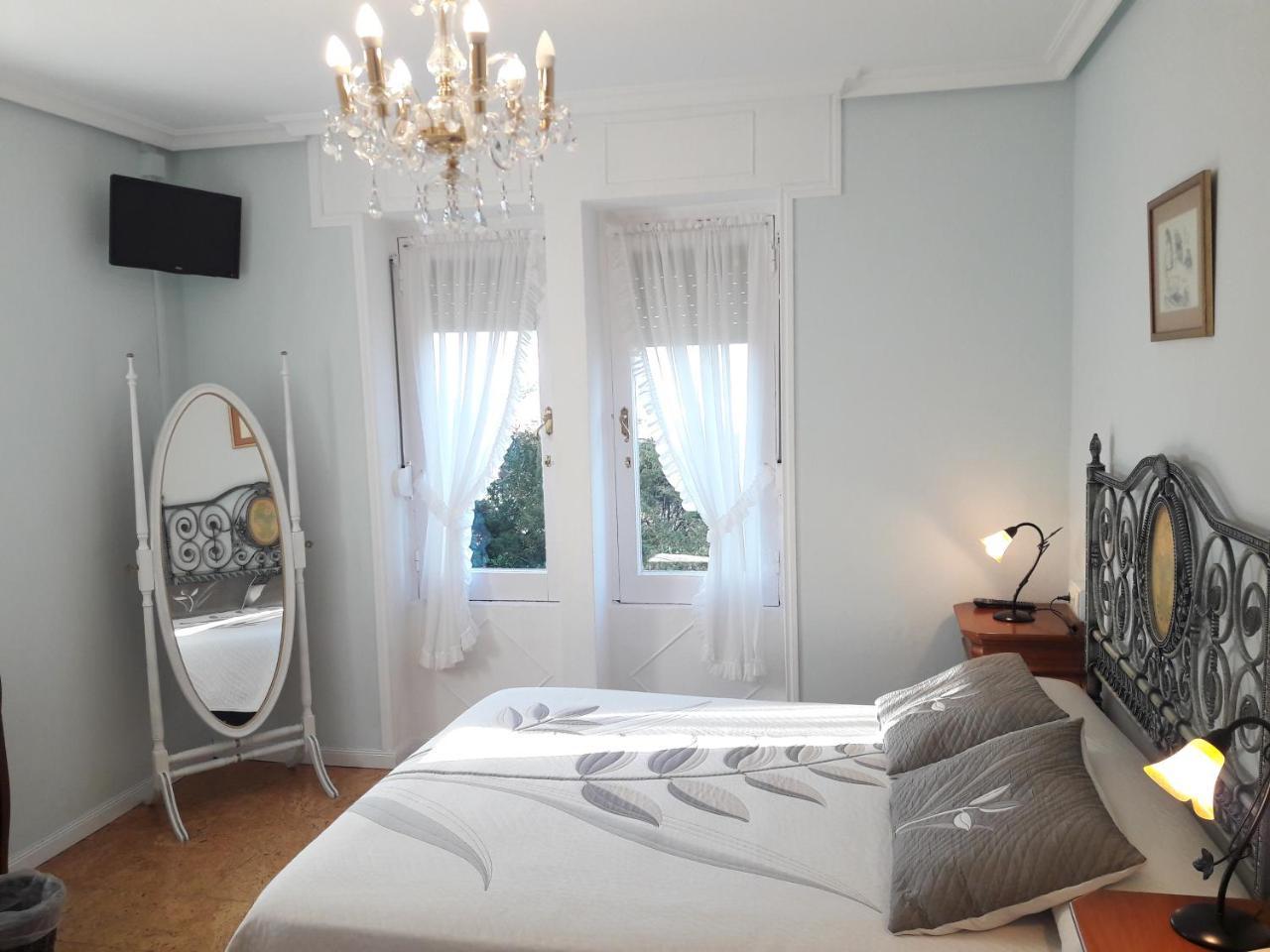 Villa La Argentina Luarca Exteriör bild