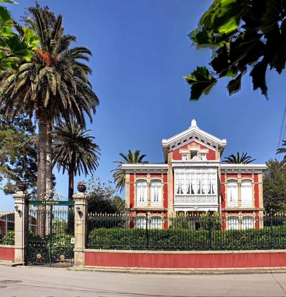 Villa La Argentina Luarca Exteriör bild
